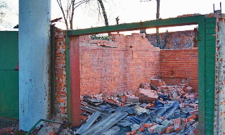 Демонтаж гаражей в Каменске-Уральском, цена от 1742 руб. – услуги под ключ от 2Землекопа-Кмн